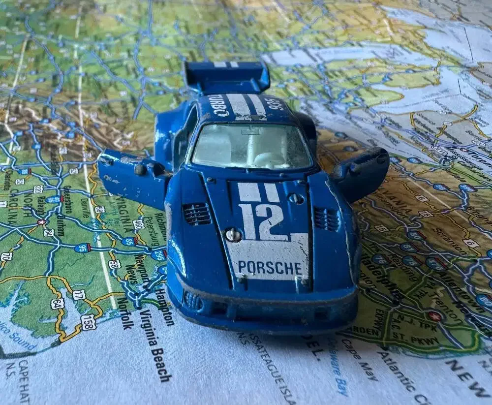 VINTAGE 1981 Kidco Porsche 935 Blue White Turbo Diecast Racing Car